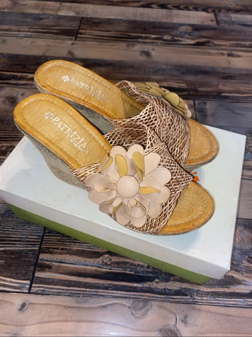 NIB Spring Step Beige Woven Slide Wedges with Flower Accent